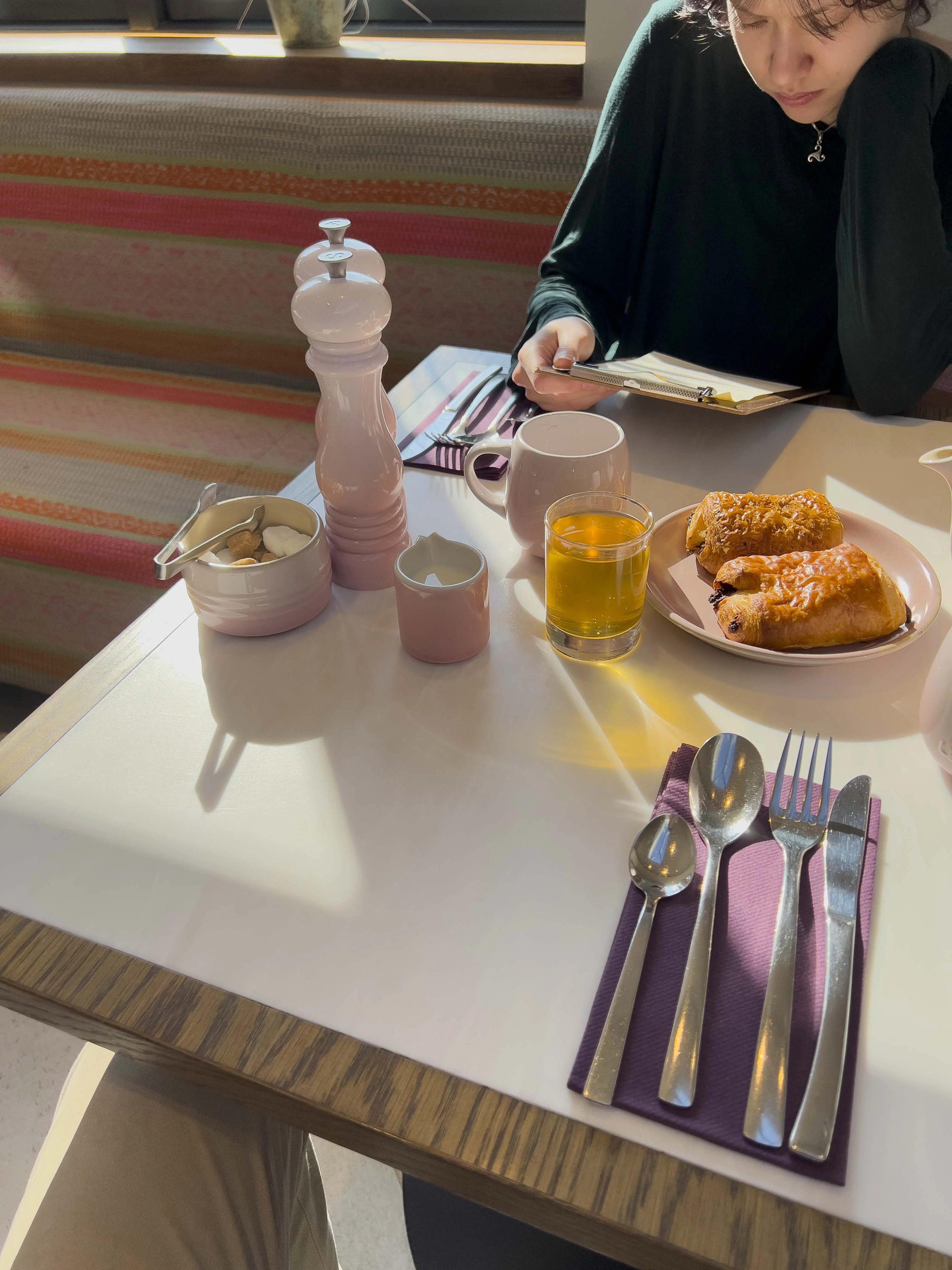 Breakfast with cousin Tali